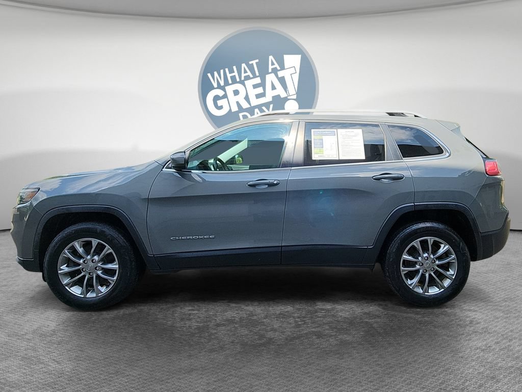 Used 2020 Jeep Cherokee Latitude Plus w/ Cold Weather Group AWD/4WD image 8
