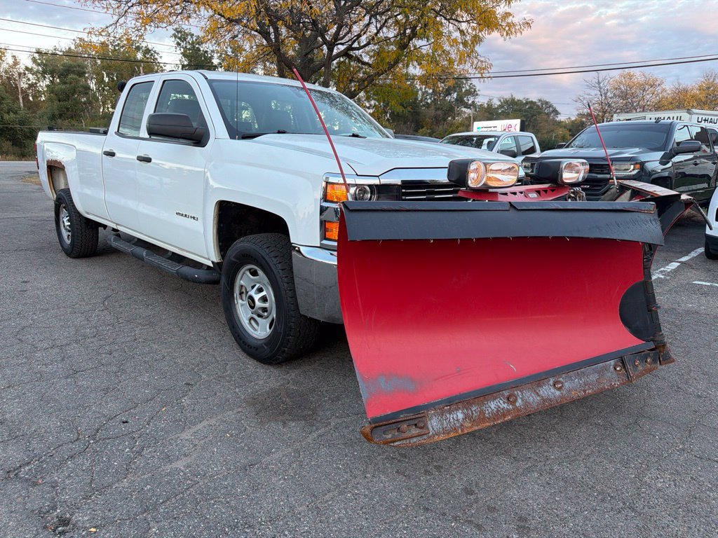 Used 2015 Chevrolet Silverado 2500 W/T w/ Snow Plow Prep Package AWD/4WD image 3