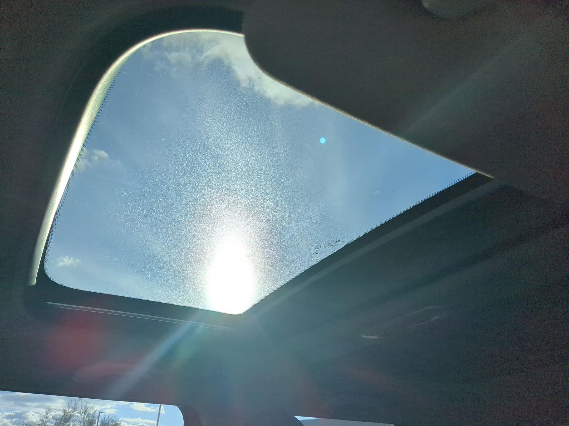 Used 2024 MINI Cooper 4-Door Hardtop image 27