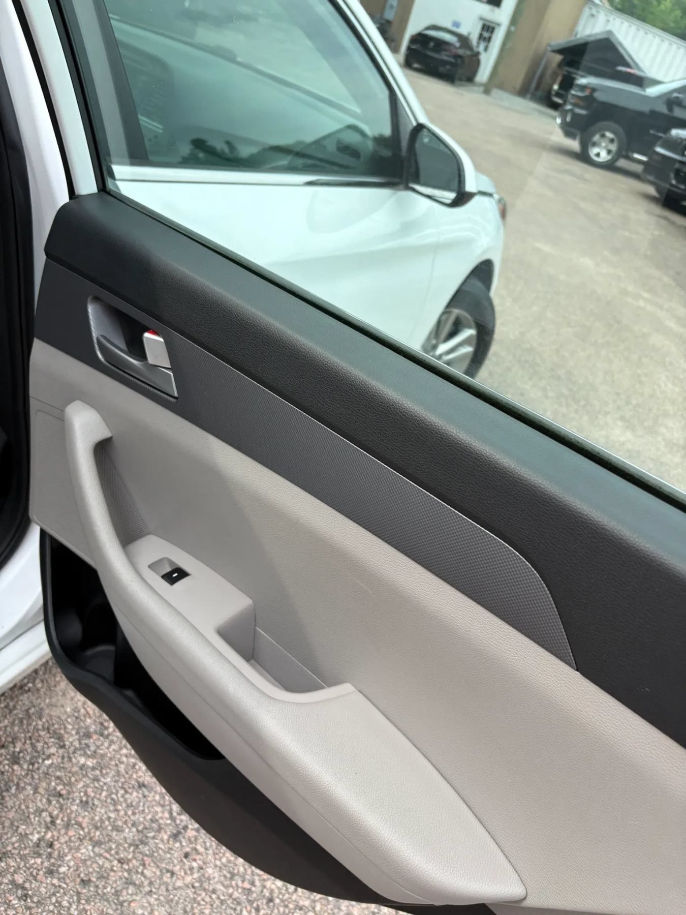 Used 2017 Hyundai Sonata SE FWD image 22