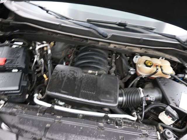 Used 2021 Chevrolet Tahoe Premier w/ Premium Package image 32