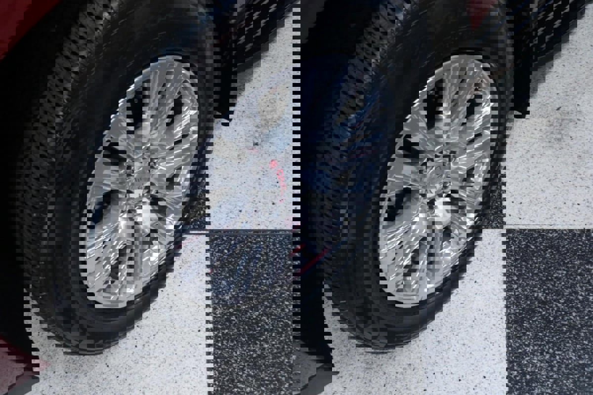 Used 2023 GMC Yukon XL Denali image 39