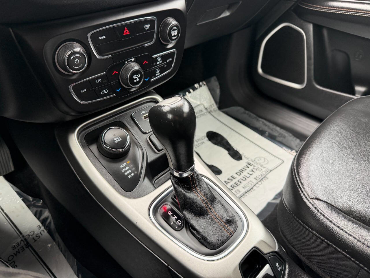Used 2019 Jeep Compass Latitude image 49