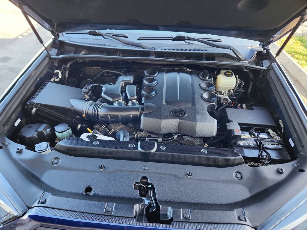 Used 2018 Toyota 4Runner Limited AWD/4WD image 35