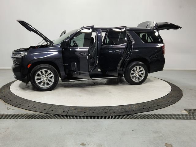 Used 2023 Chevrolet Tahoe Premier AWD/4WD image 12