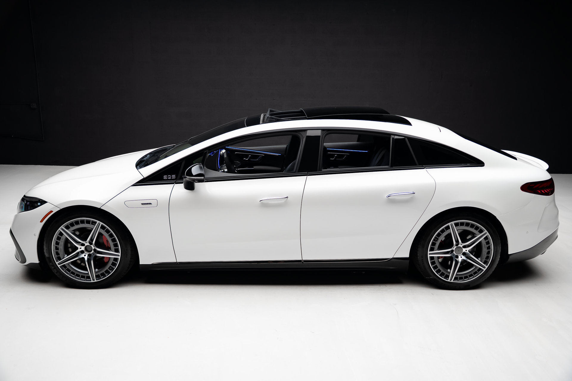 Used 2023 Mercedes-Benz EQS AMG 4MATIC image 18