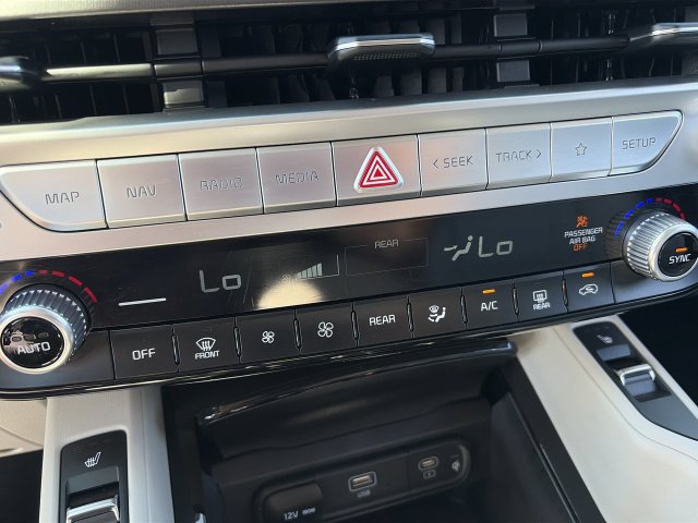 Used 2024 Kia Telluride S w/ S Sunroof Package AWD/4WD image 29