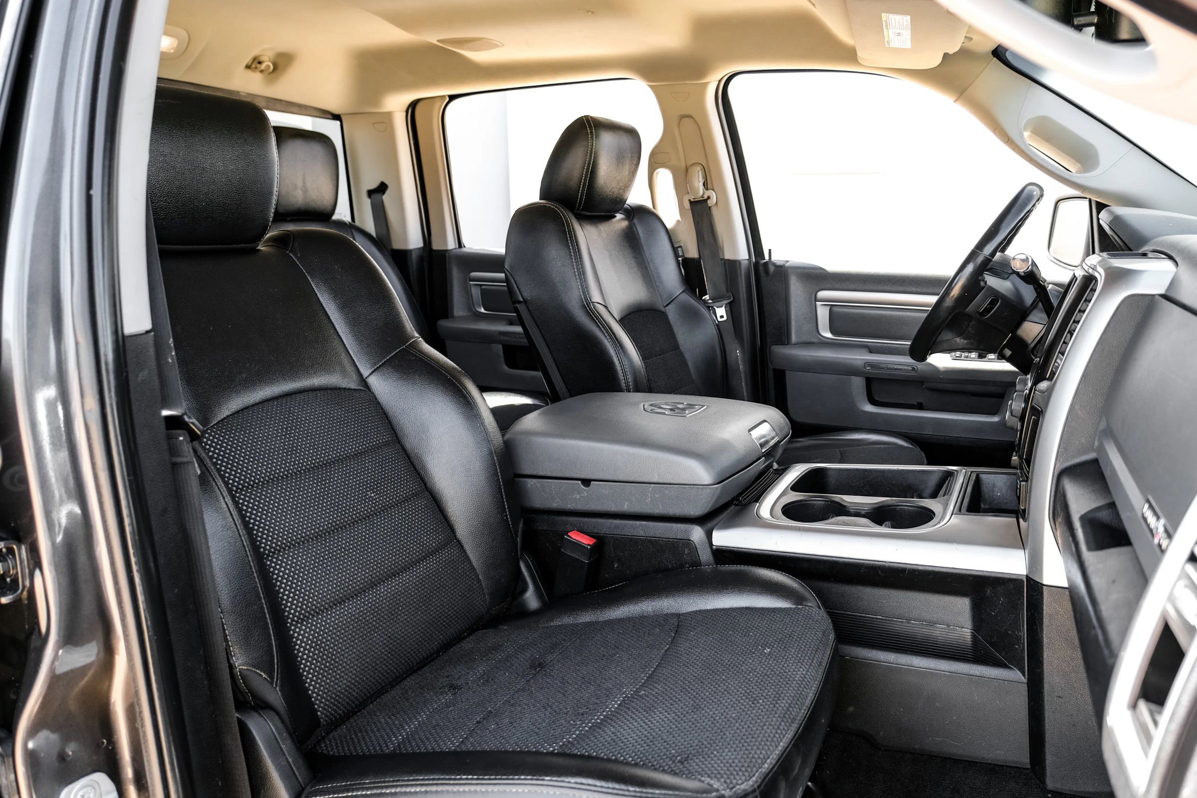 Used 2018 RAM 2500 Lone Star image 37