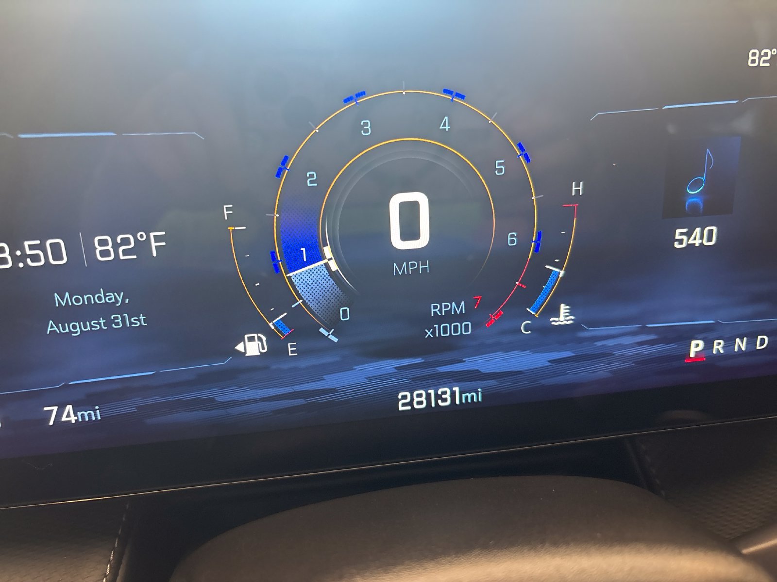 Used 2025 Chevrolet Equinox LT FWD image 13