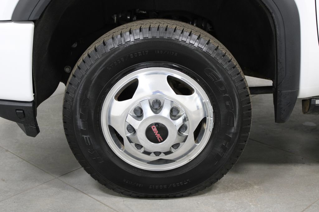 Used 2023 GMC Sierra 3500 Denali w/ Denali Ultimate Package image 26