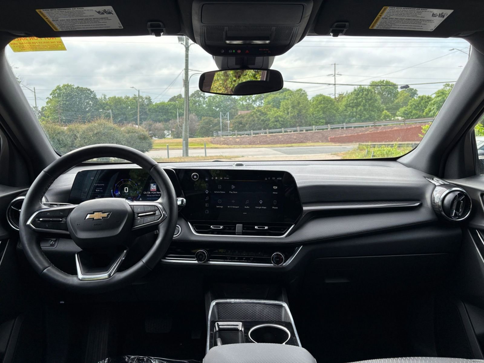 Used 2025 Chevrolet Equinox LT FWD image 32