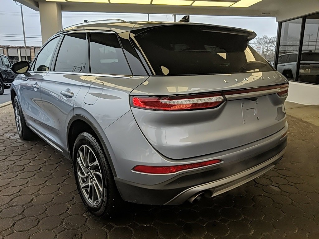 Certified 2022 Lincoln Corsair FWD w/ Equipment Group 101A image 7