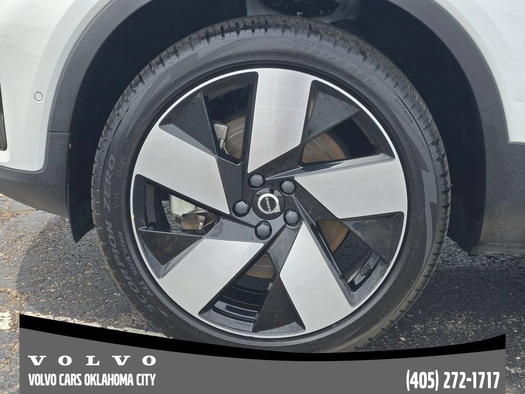 Certified 2023 Volvo C40 P8 Recharge Ultimate w/ Protection Package Premier AWD/4WD image 9