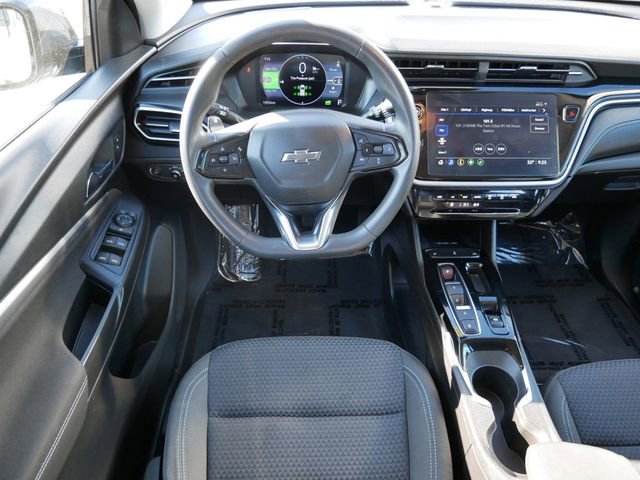 Certified 2023 Chevrolet Bolt EUV LT w/ Driver Confidence Package image 9