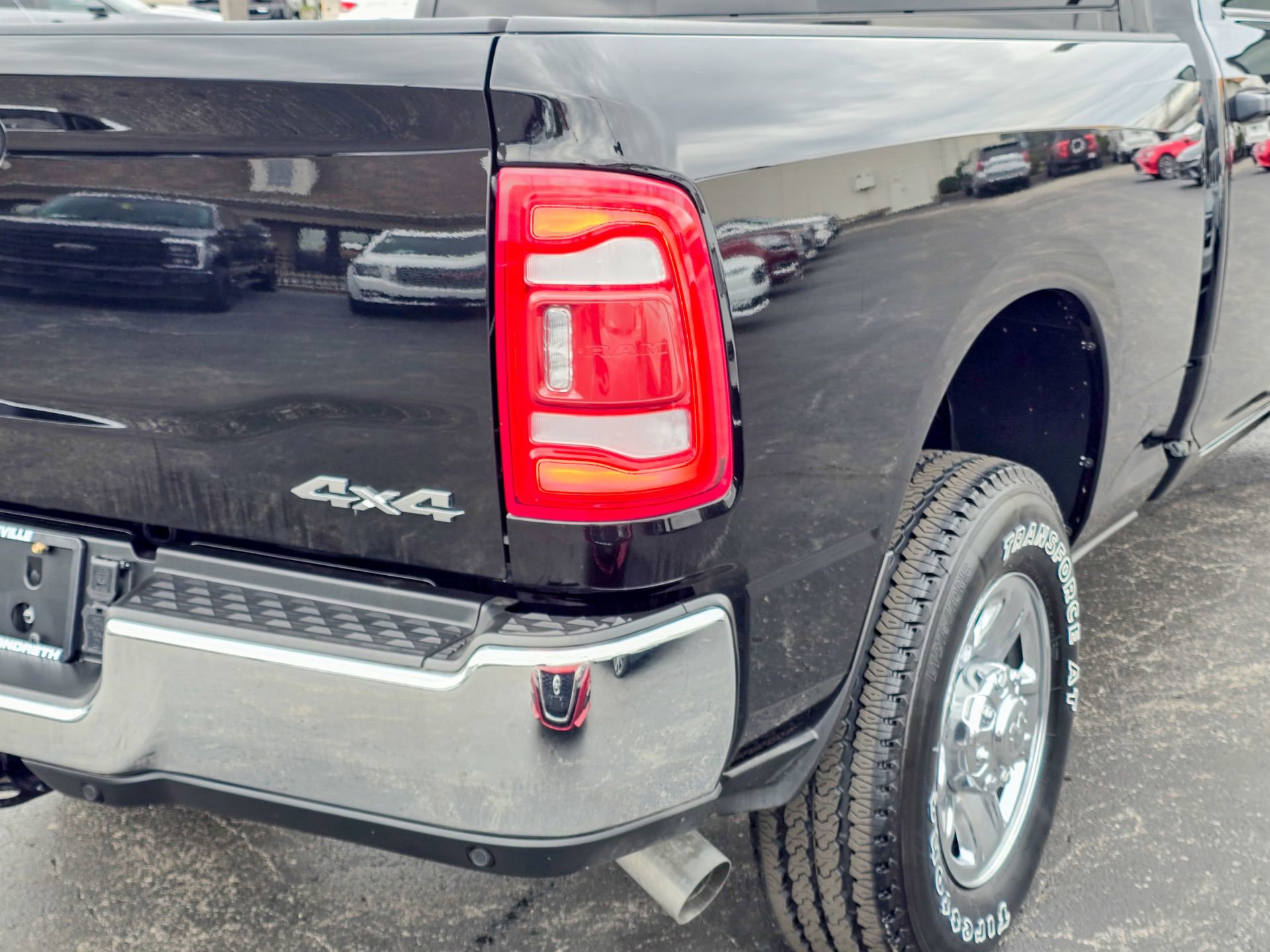 Used 2024 RAM 3500 Tradesman w/ Towing Technology Group image 21