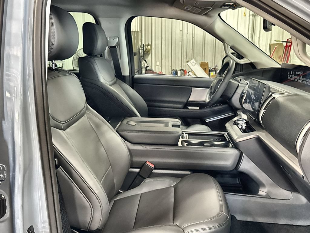 New 2027 Ford Expedition Active AWD/4WD image 32