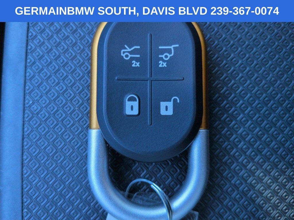 Used 2024 Rivian R1S Adventure Quad AWD/4WD image 31