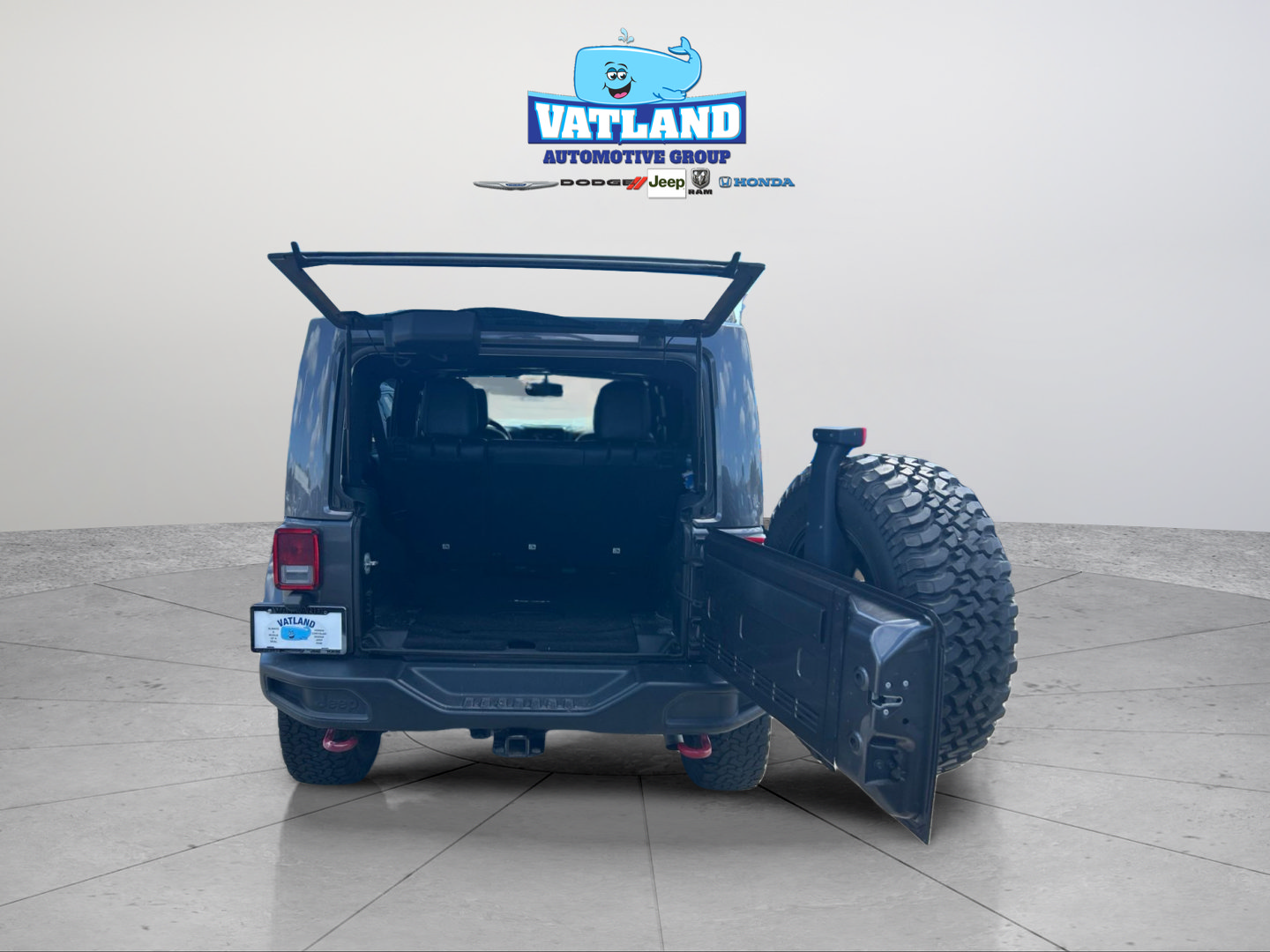 Used 2016 Jeep Wrangler Unlimited Rubicon AWD/4WD image 32