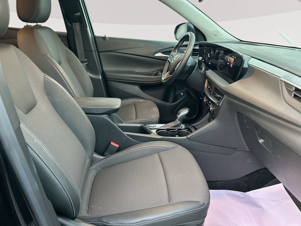Used 2024 Buick Encore GX Preferred FWD image 28