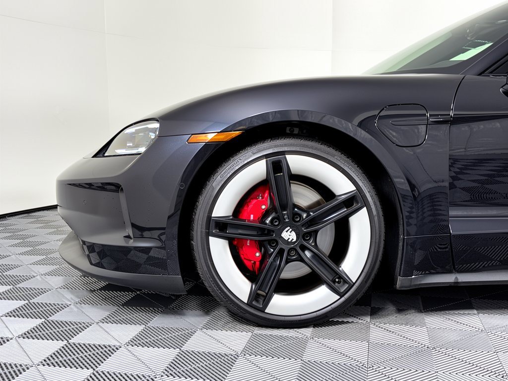 Certified 2025 Porsche Taycan 4S AWD/4WD image 13
