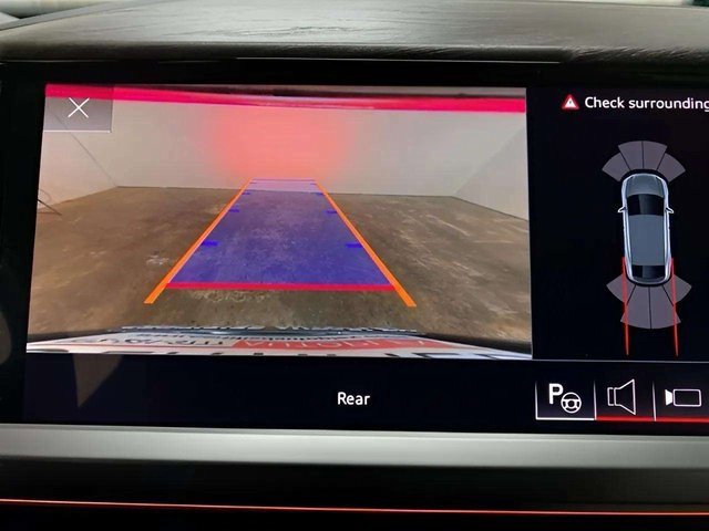 Used 2024 Audi Q4 e-tron Premium Plus w/ Premium Plus image 53