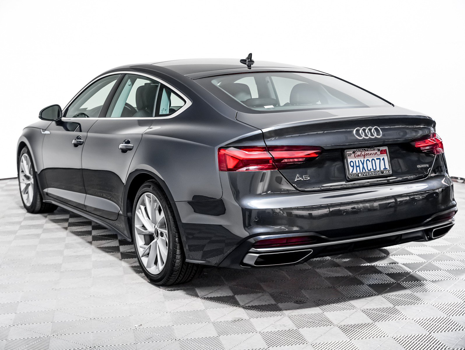 Used 2023 Audi A5 2.0T Premium Plus w/ Premium Plus AWD/4WD image 2