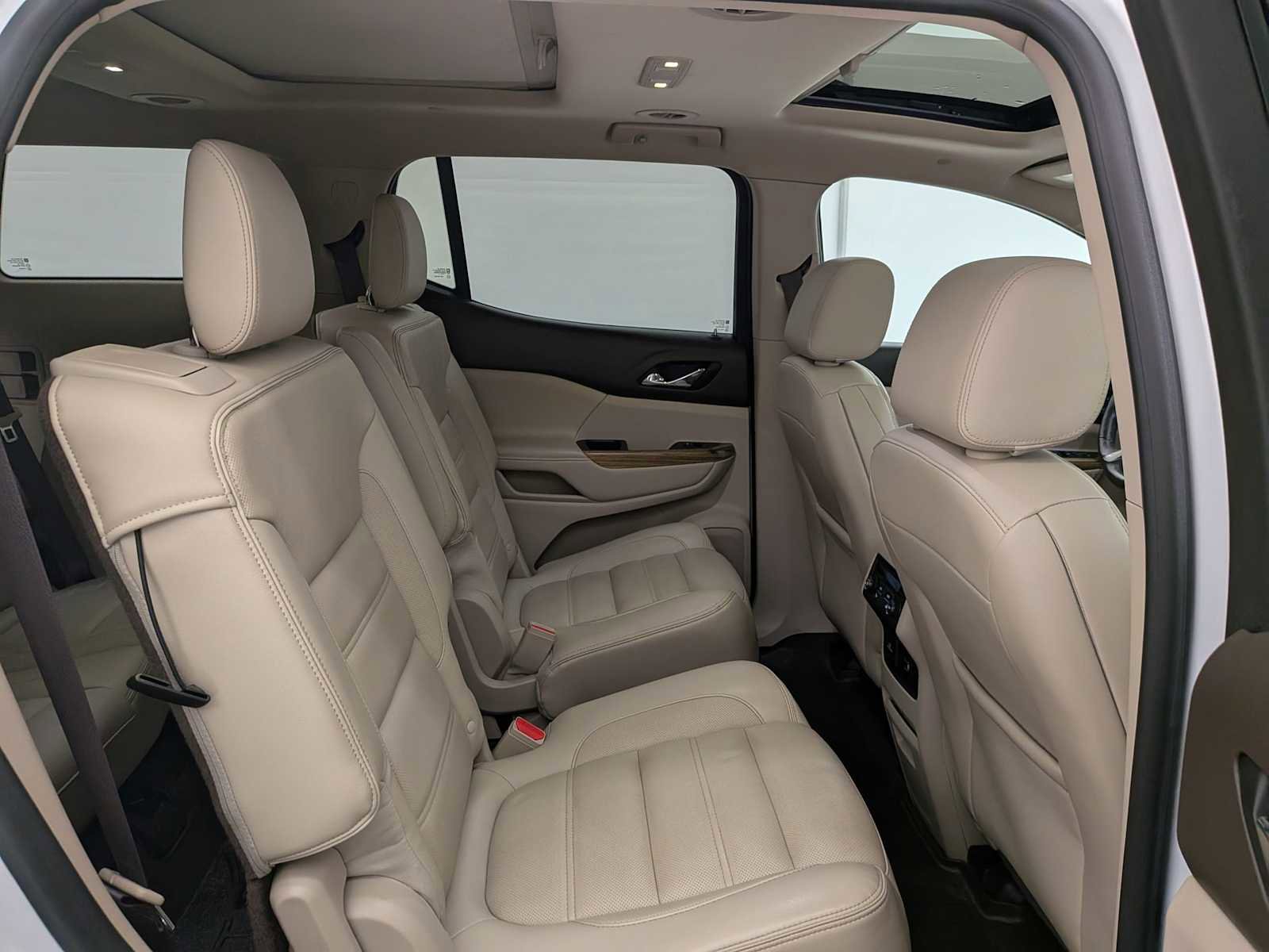 Used 2017 GMC Acadia Denali w/ Technology Package image 22