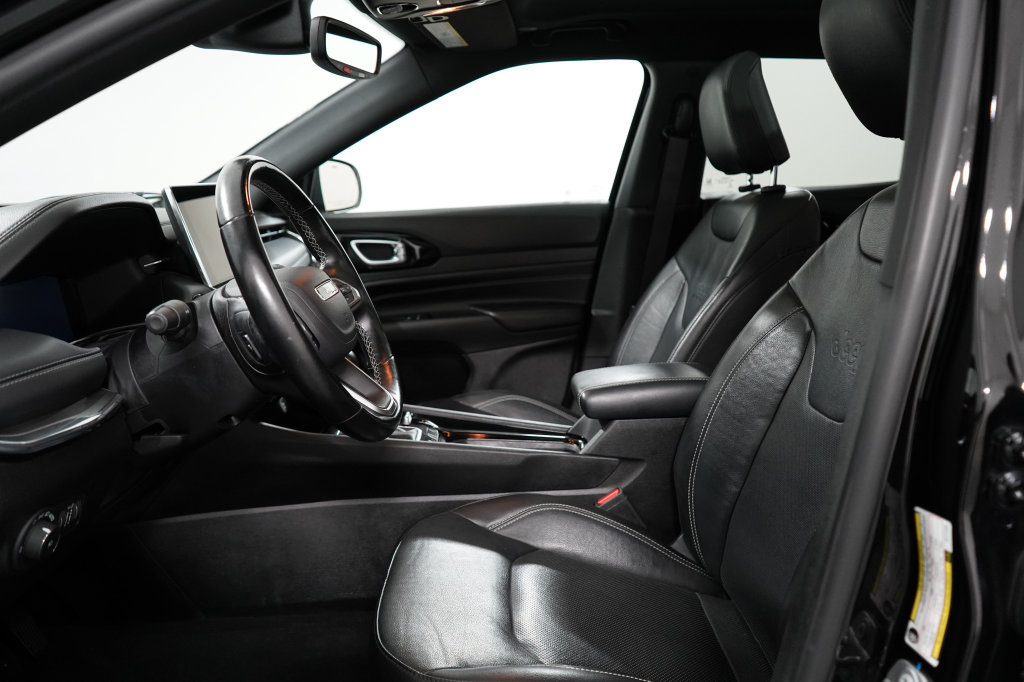 Certified 2022 Jeep Compass High Altitude AWD/4WD image 12