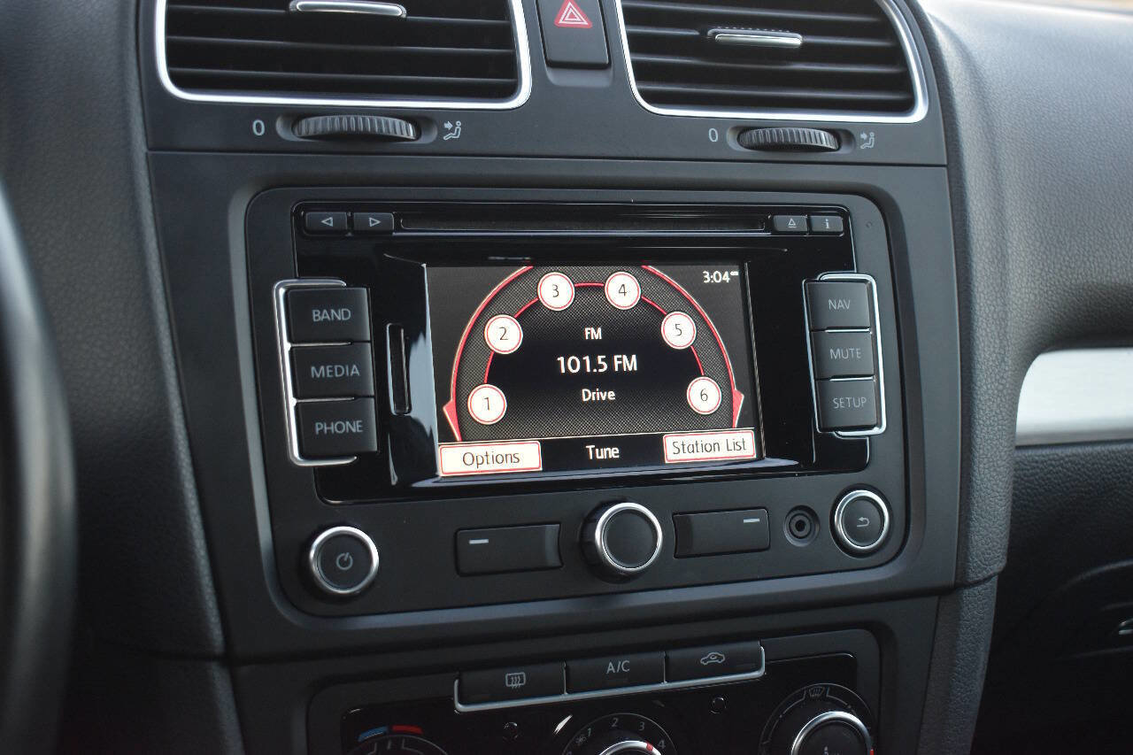 Used 2013 Volkswagen GTI Autobahn image 26