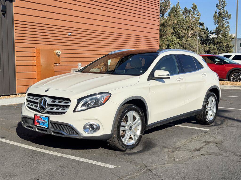 Used 2018 Mercedes-Benz GLA 250 4MATIC image 1