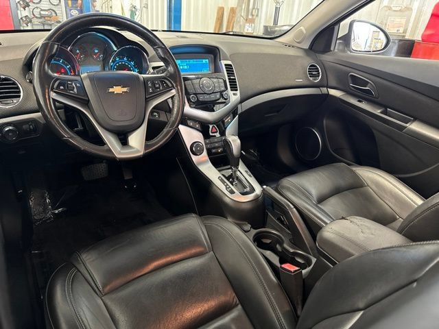 Used 2012 Chevrolet Cruze LTZ FWD image 5