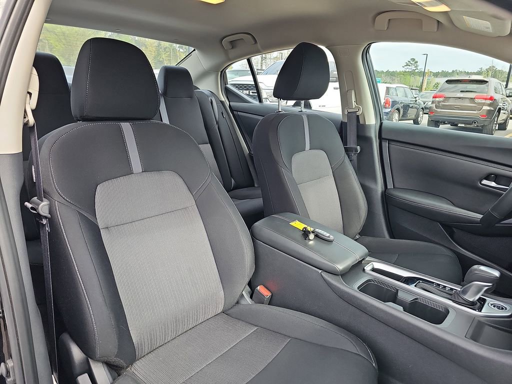 Used 2023 Nissan Sentra SV w/ All-Weather Package image 13