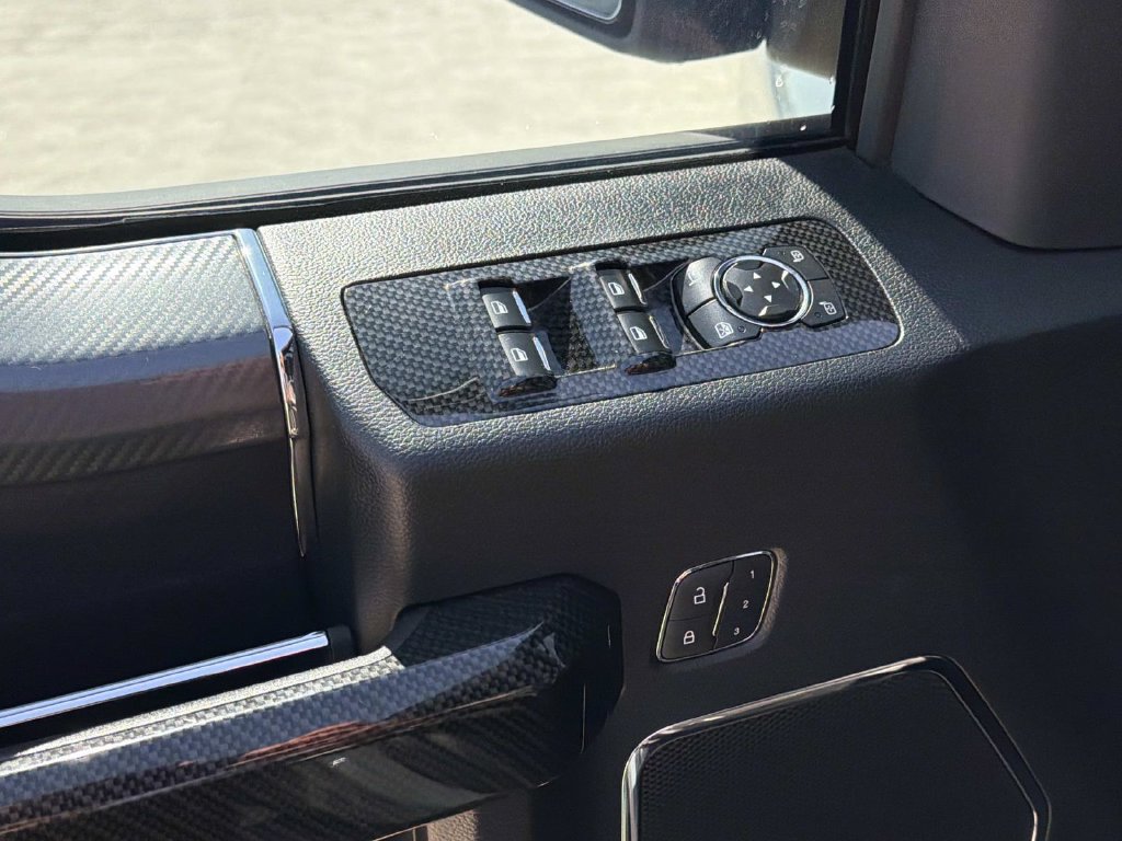 Used 2019 Ford F150 Lariat w/ Equipment Group 502A Luxury AWD/4WD image 19