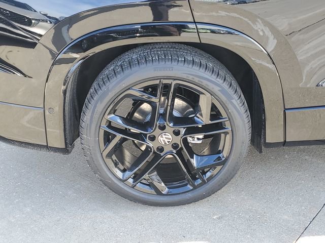 New 2026 Volkswagen Tiguan SE R-Line image 5