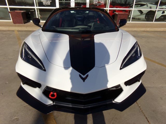 Used 2023 Chevrolet Corvette 3LT Convertible image 2
