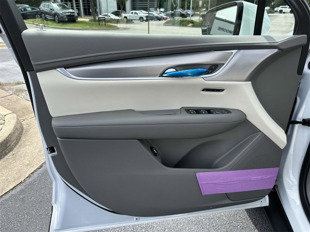 New 2025 Cadillac XT5 Premium Luxury image 14