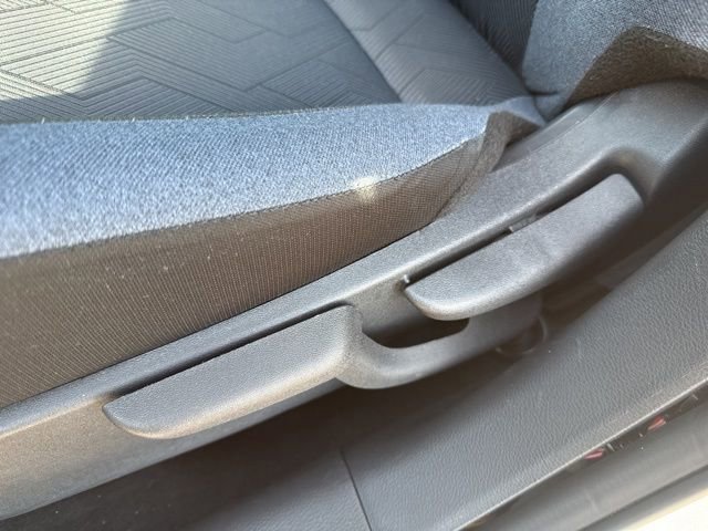Used 2025 Nissan Versa SV image 12