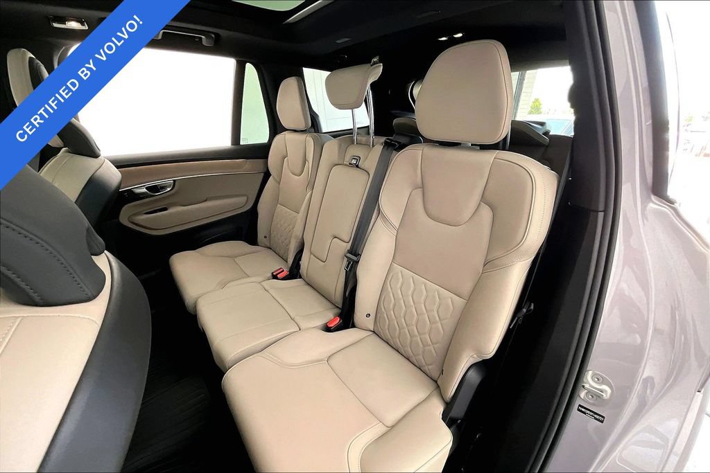 Certified 2026 Volvo XC90 B5 Plus w/ Protection Package Premier AWD/4WD image 34