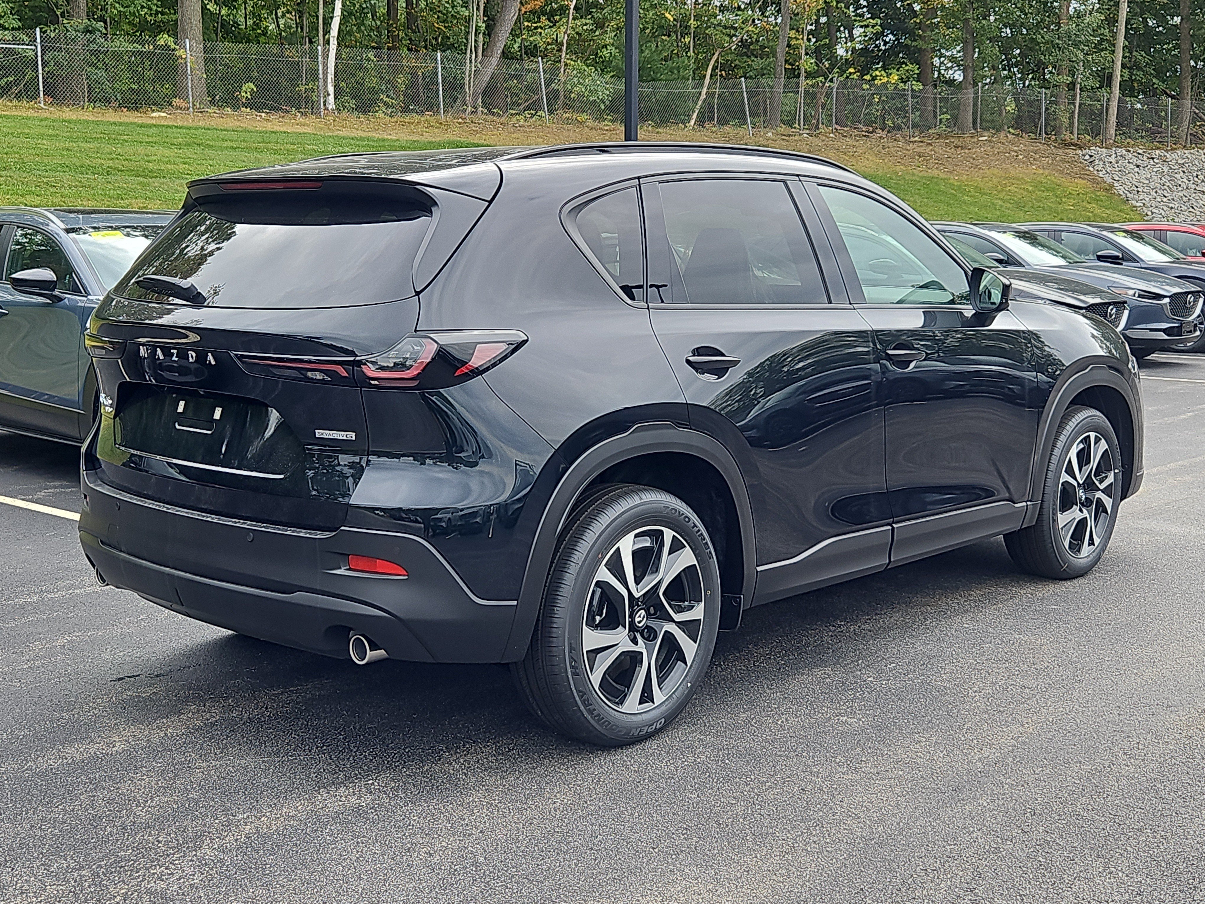 New 2026 MAZDA CX-5 Preferred AWD/4WD image 2