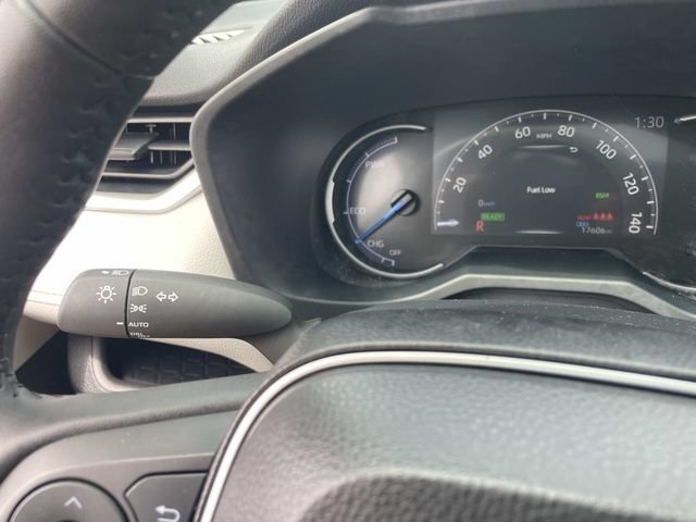 Used 2025 Toyota RAV4 XLE w/ Convenience Package AWD/4WD image 39