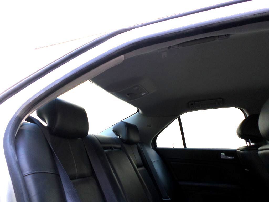 Used 2005 Cadillac STS w/ Preferred Equipment Group RWD image 8
