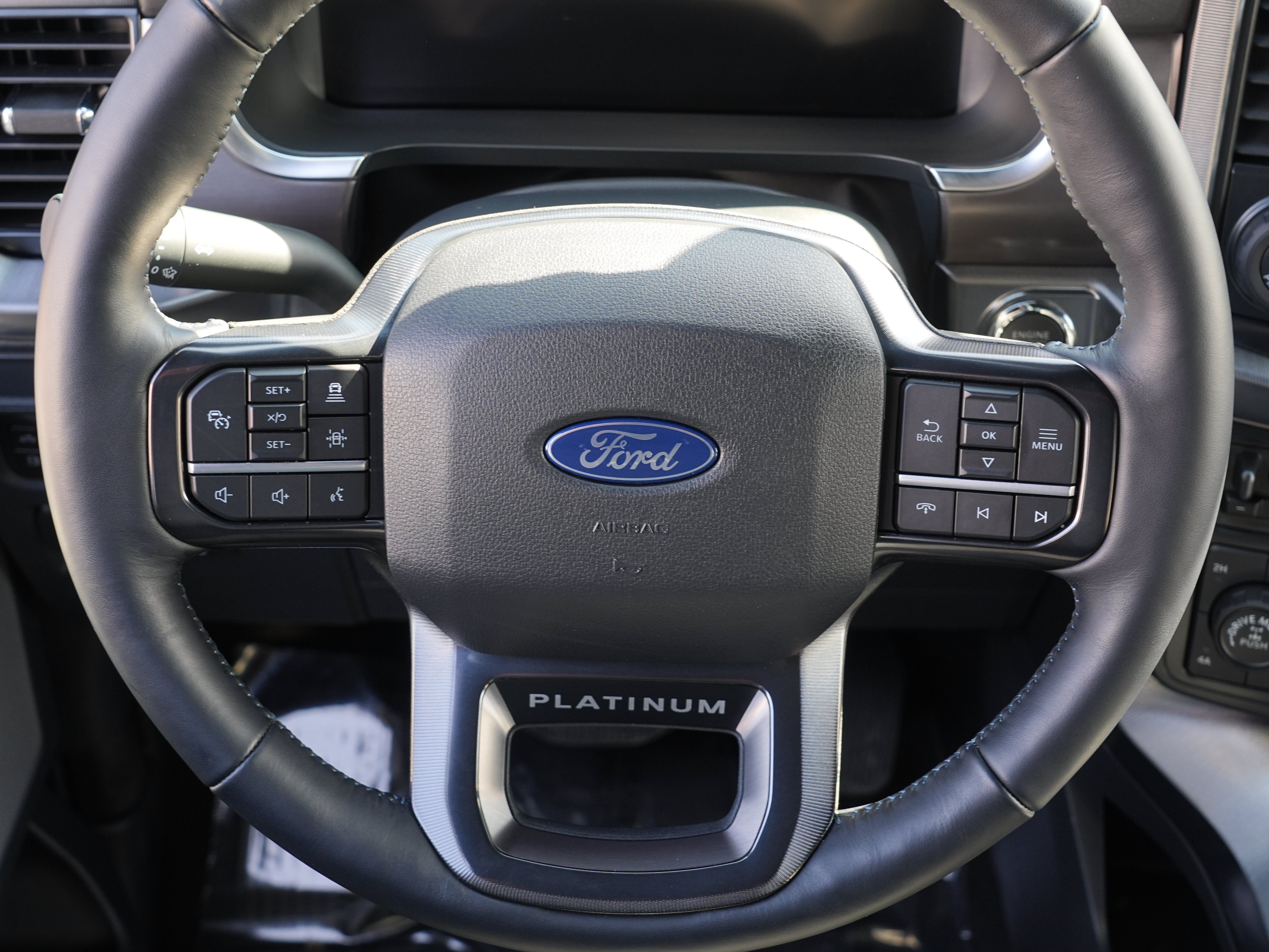 Used 2025 Ford F150 Platinum AWD/4WD image 29