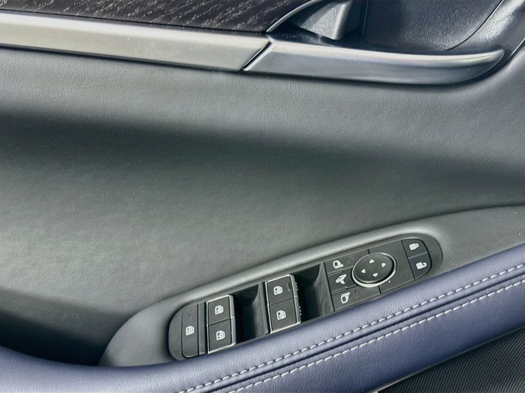 Certified 2026 INFINITI QX60 Sport w/ Dark Cargo Package AWD/4WD image 24