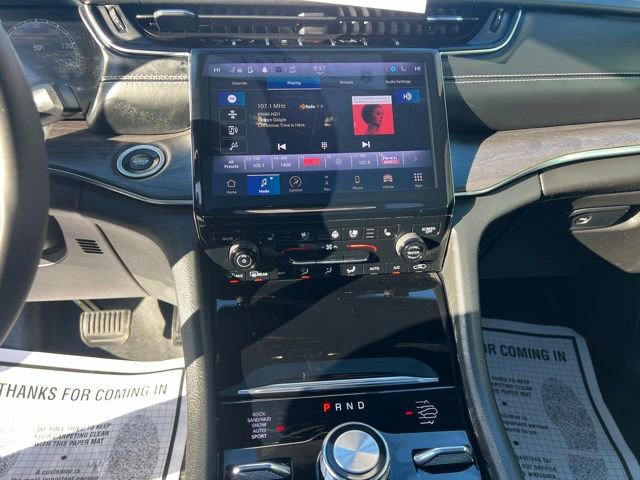 Used 2023 Jeep Grand Cherokee L Overland image 28