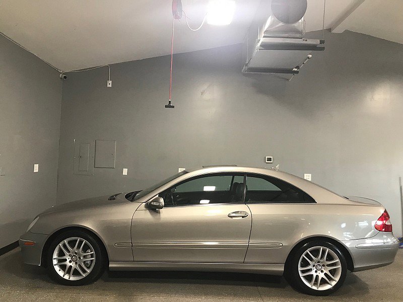 Used 2008 Mercedes-Benz CLK 350 Coupe image 6