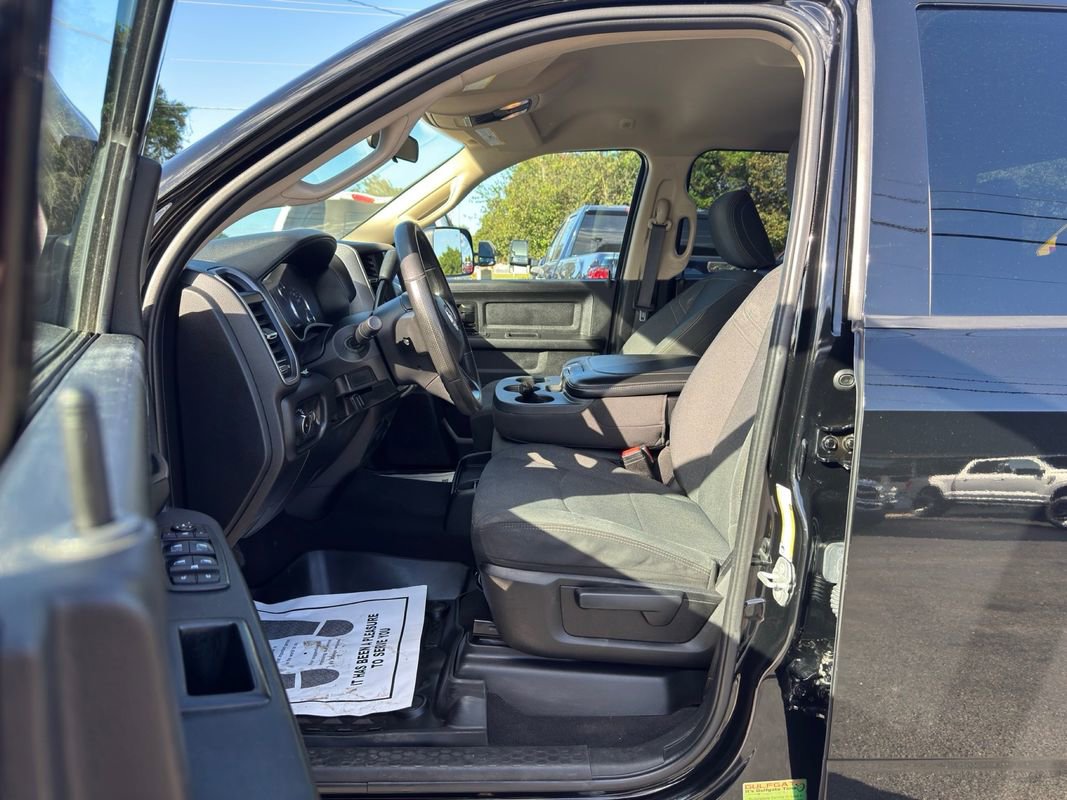 Used 2020 RAM 3500 Tradesman image 13