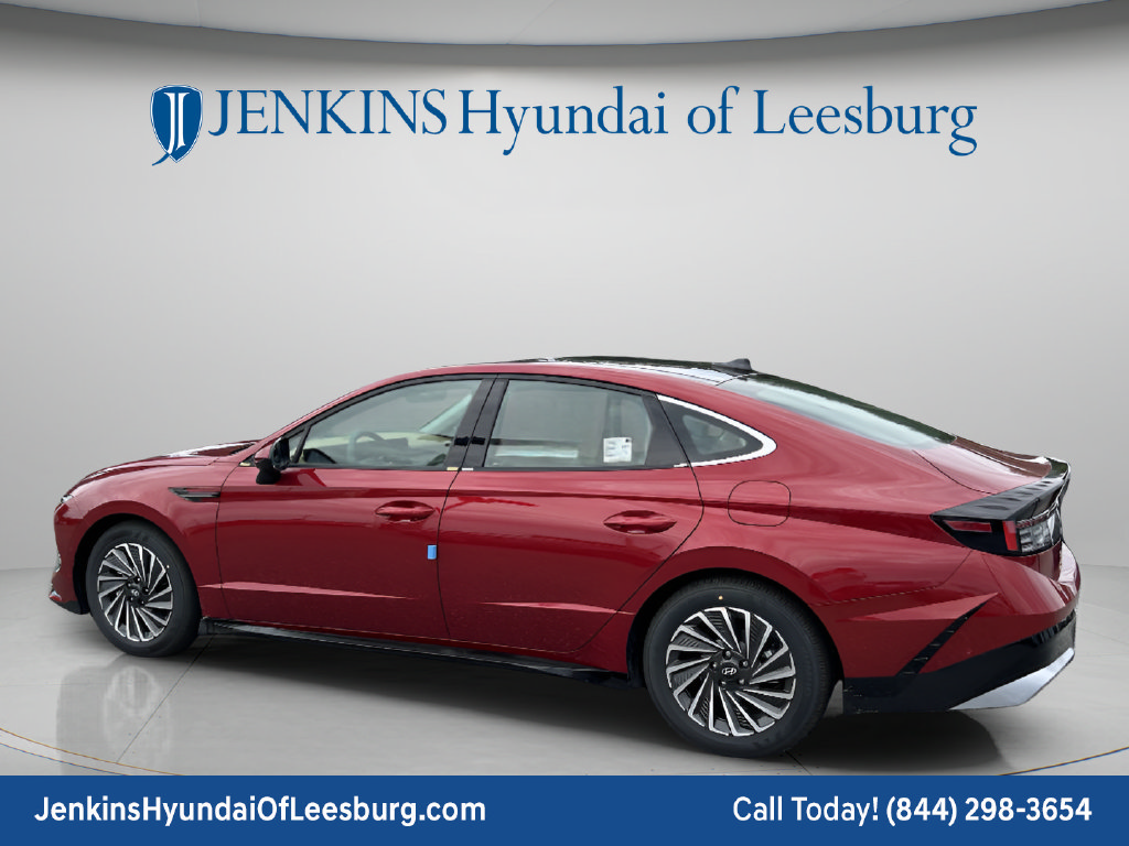 New 2026 Hyundai Sonata Limited FWD image 8