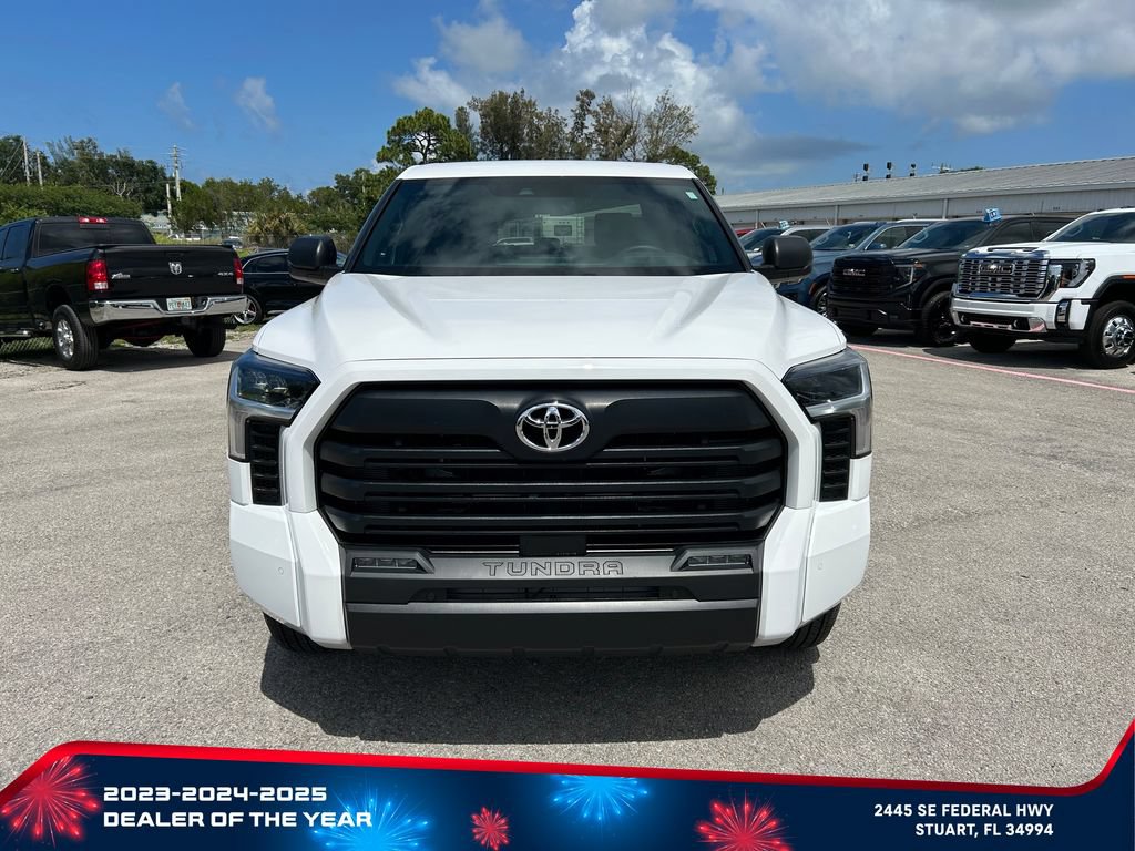 Used 2025 Toyota Tundra SR5 AWD/4WD image 2