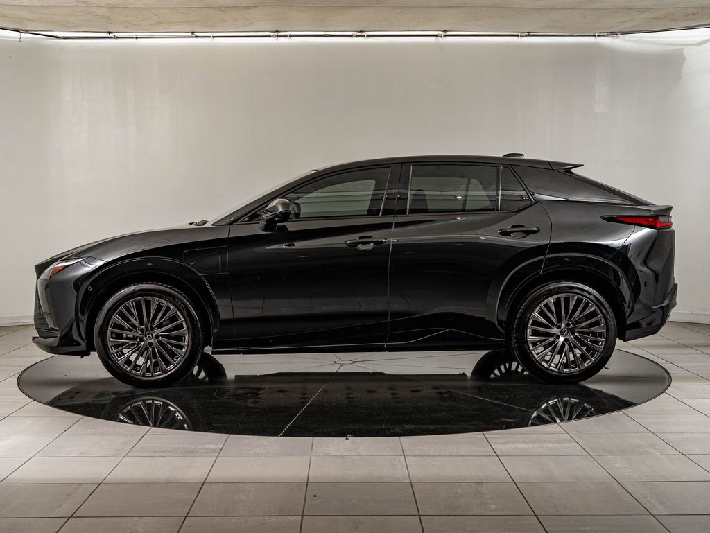 Used 2023 Lexus RZ 450e Premium w/ Accessory Package (2T) AWD/4WD image 9