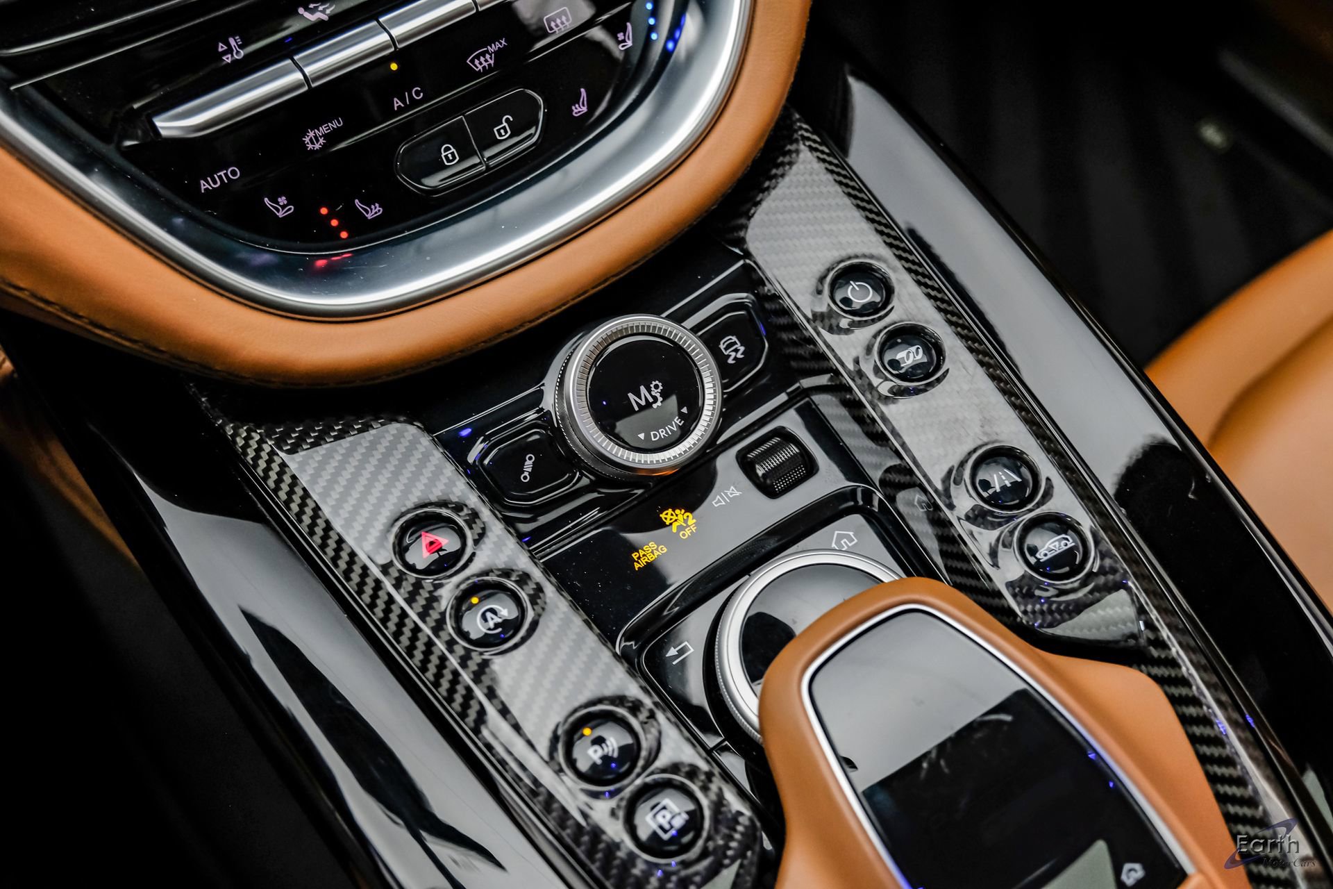 Used 2023 Aston Martin DBX 707 image 59